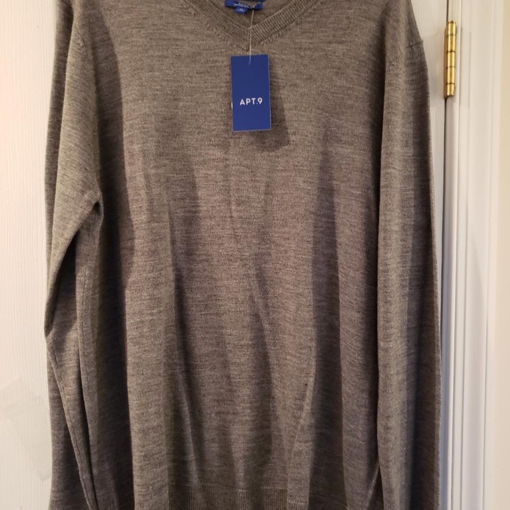 Apt 9 V-Neck Sweater